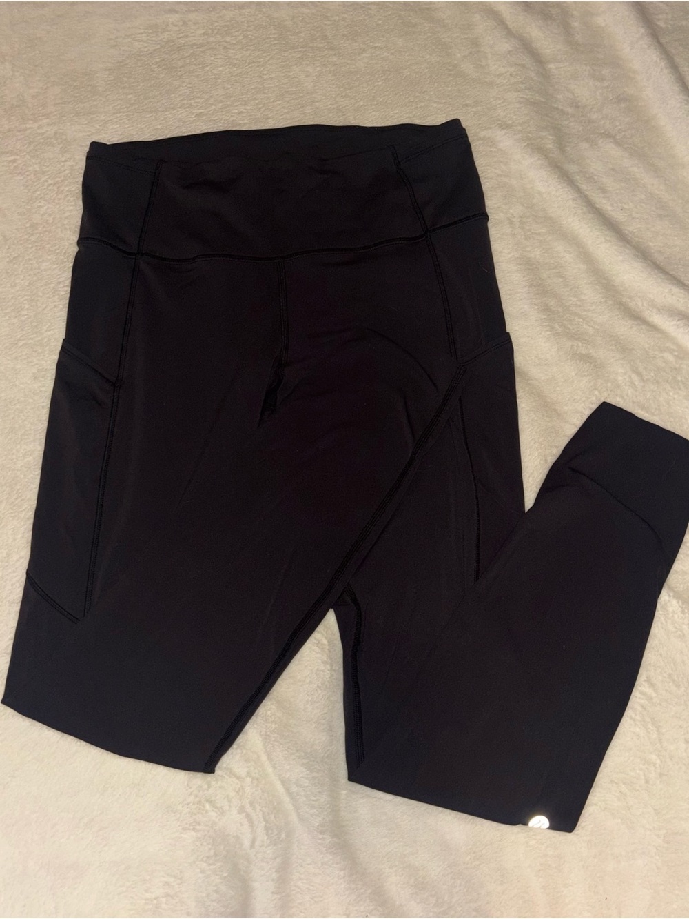 Lululemon Womens Size 8 Black Leggings
